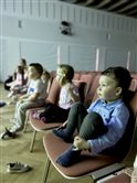 Návšteva seniorov a detí z jaslí v kultúrnom centre